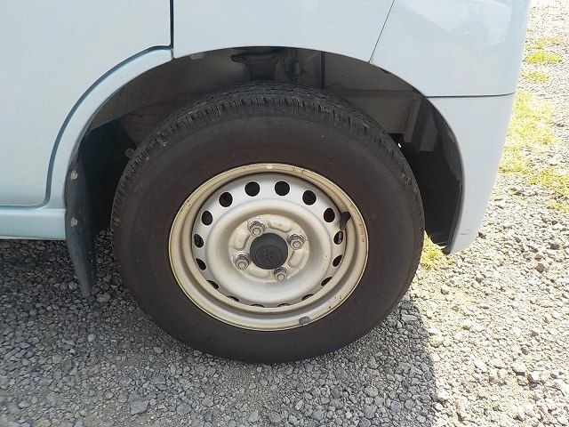 TOYOTA PIXIS VAN 2019/3