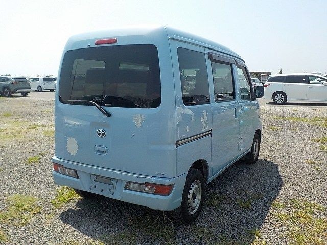 TOYOTA PIXIS VAN 2019/3