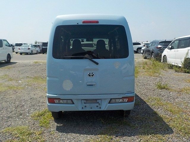 TOYOTA PIXIS VAN 2019/3
