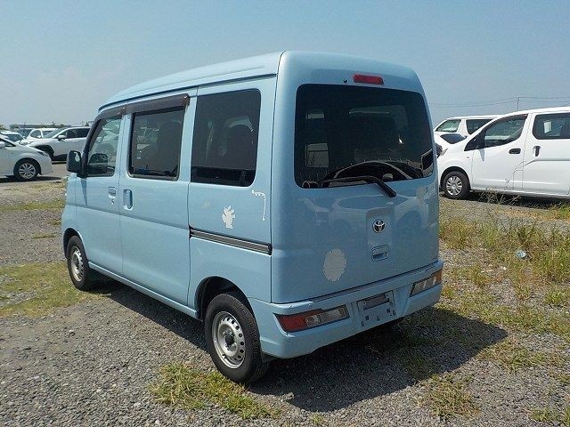 TOYOTA PIXIS VAN 2019/3