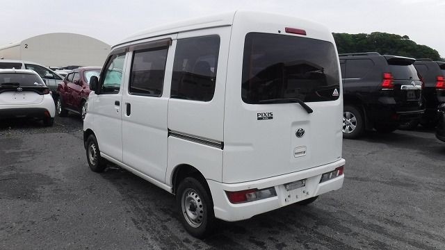 TOYOTA PIXIS VAN 2019/4