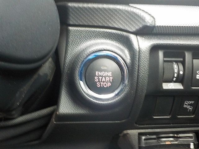 SUBARU FORESTER 2019/6