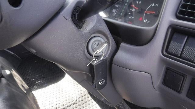 MAZDA BONGO VAN 2018/6