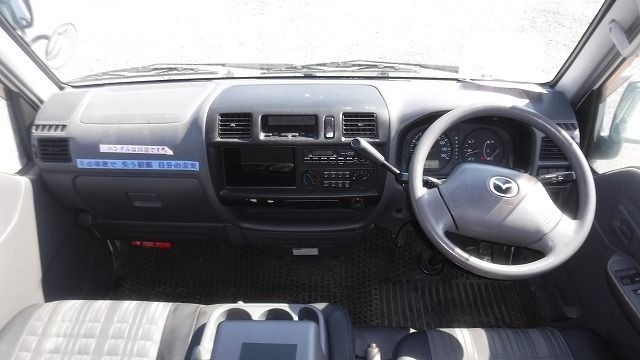 MAZDA BONGO VAN 2019/1