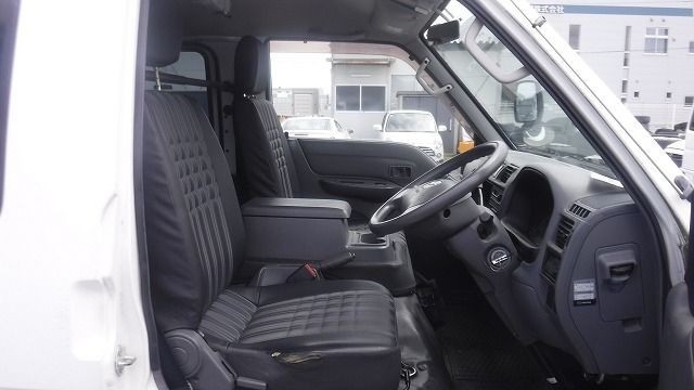 MAZDA BONGO VAN 2019/4