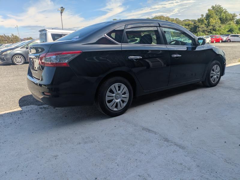 NISSAN SYLPHY 2018/3