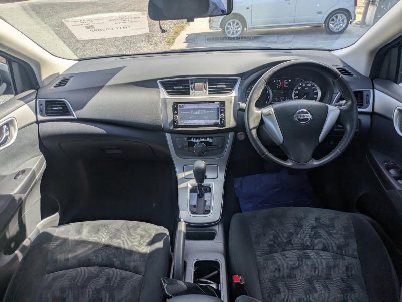 NISSAN SYLPHY 2018/3