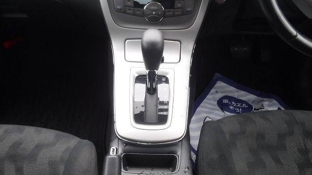 NISSAN SYLPHY 2019/5