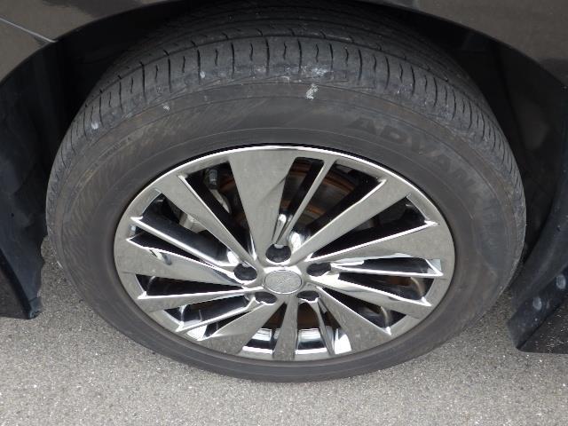 NISSAN ELGRAND 2016/10