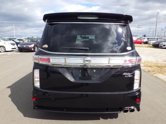 NISSAN ELGRAND 2016/10