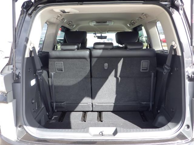 NISSAN ELGRAND 2016/10