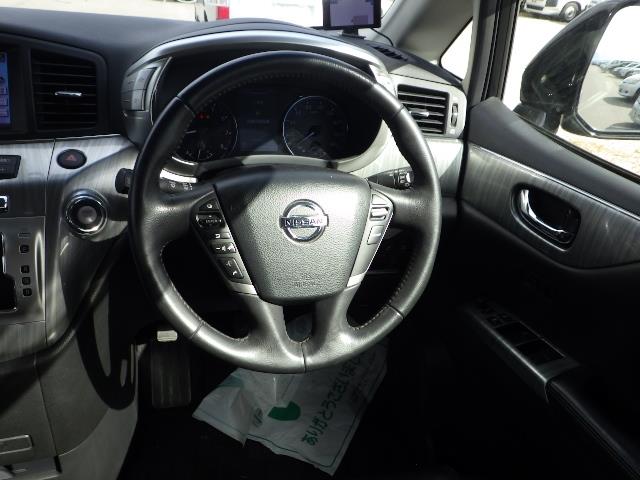 NISSAN ELGRAND 2016/10