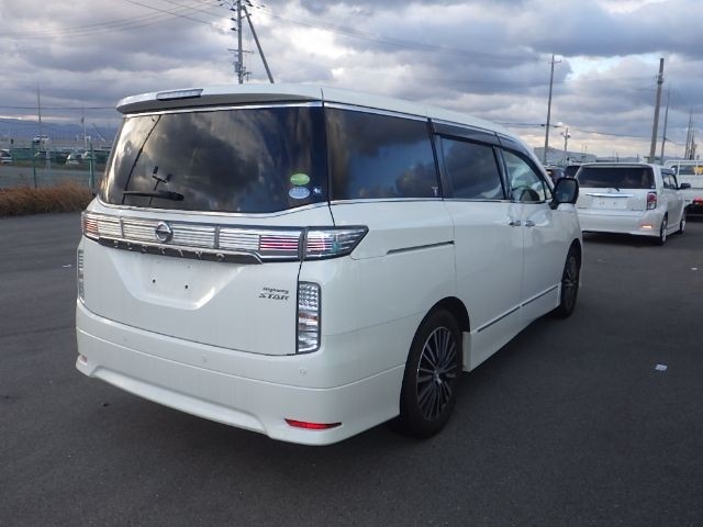NISSAN ELGRAND 2019/11