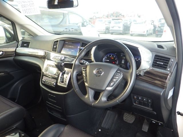 NISSAN ELGRAND 2019/11