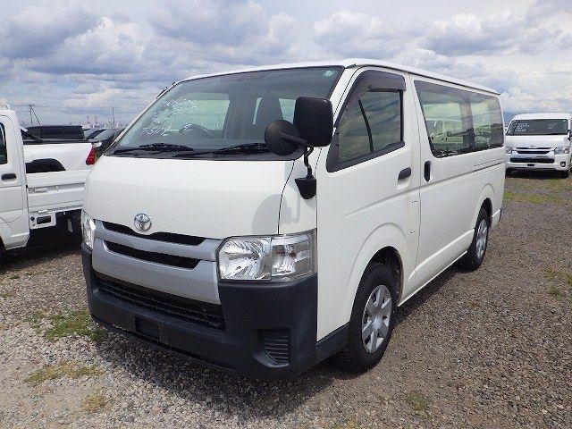 TOYOTA HIACE 2019/5