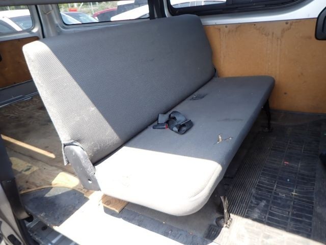 TOYOTA HIACE 2019/5
