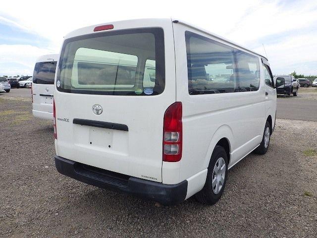 TOYOTA REGIUSACE 2019/6