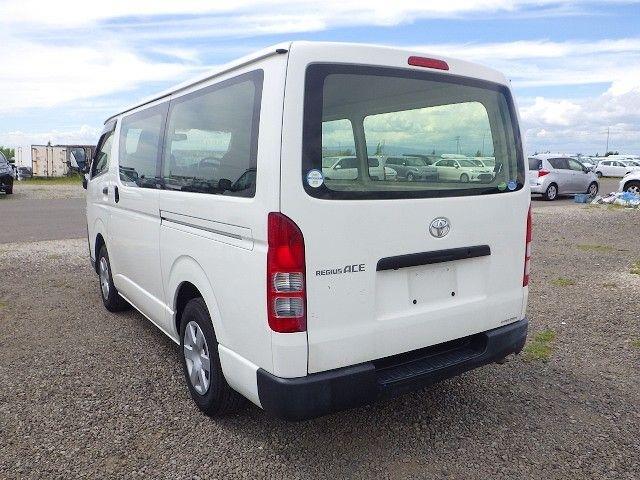 TOYOTA REGIUSACE 2019/6