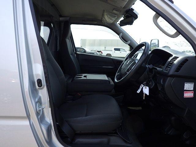 TOYOTA HIACE 2019/7