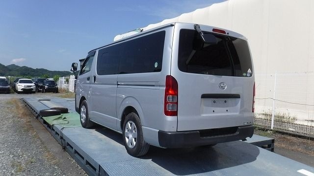 TOYOTA REGIUSACE 2019/11