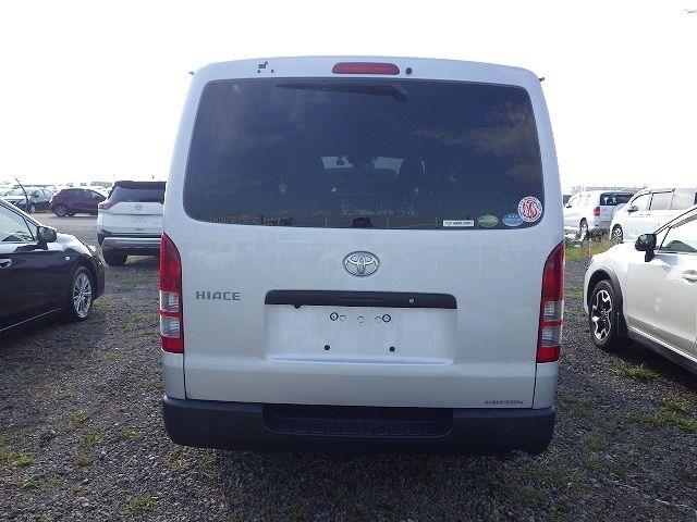 TOYOTA HIACE 2019/6