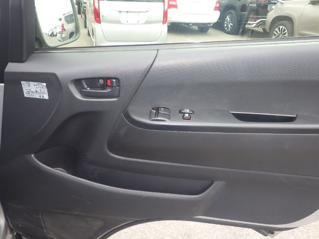 TOYOTA HIACE 2019/9
