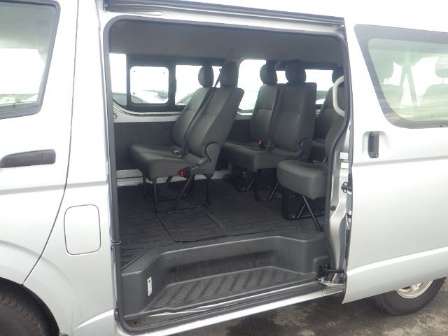 TOYOTA HIACE WAGON 2019/2