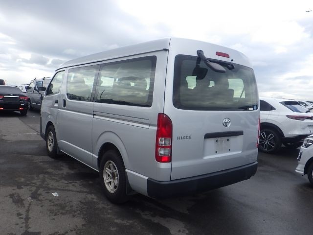 TOYOTA HIACE WAGON 2019/2