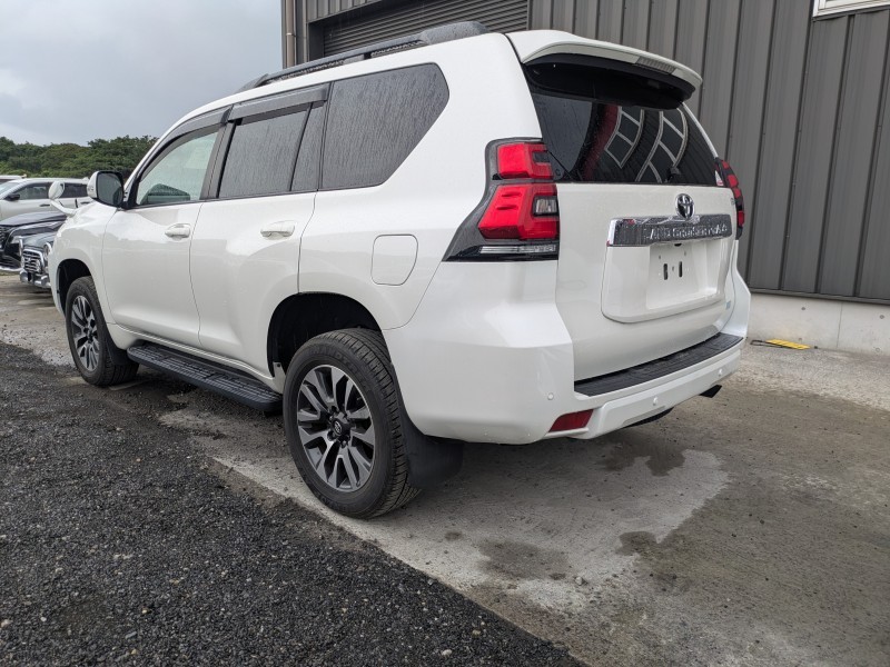 TOYOTA LAND CRUISER PRADO 2022/12