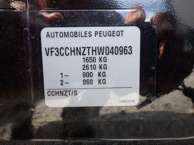 PEUGEOT 208 2017/6