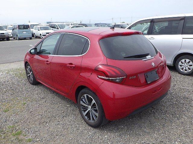 PEUGEOT 208 2018/4