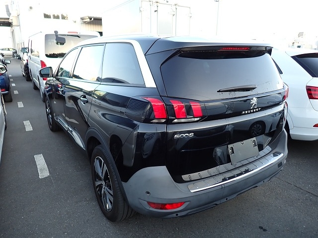 PEUGEOT 5008 2017/9