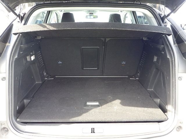 PEUGEOT 3008 2017/12