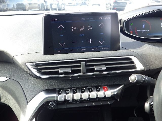 PEUGEOT 3008 2017/12