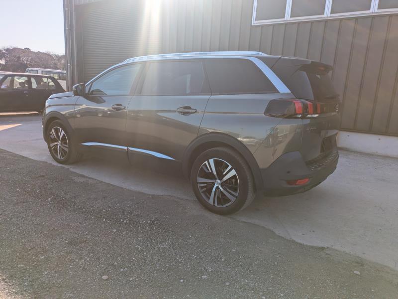 PEUGEOT 5008 2019/1
