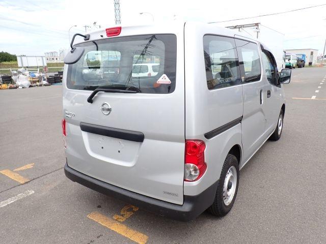NISSAN NV200 VANETTE 2019/8