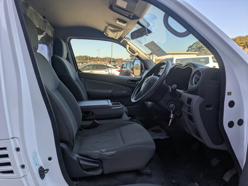 NISSAN NV350 CARAVAN VAN 2019/5