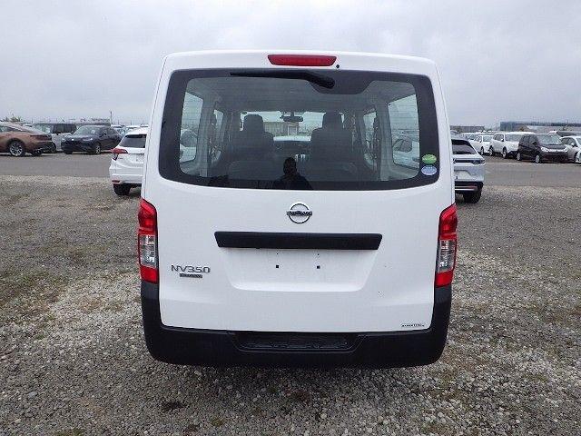 NISSAN NV350 CARAVAN 2019/11