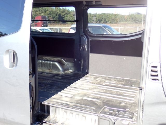 NISSAN NV350 CARAVAN VAN 2019/3