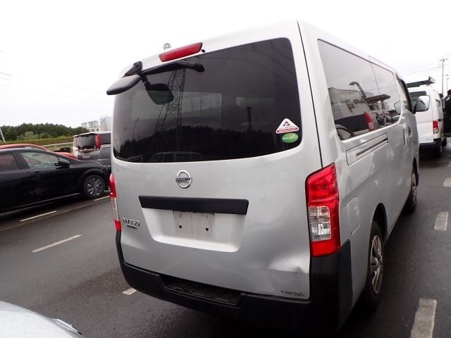 NISSAN NV350 CARAVAN VAN 2019/4