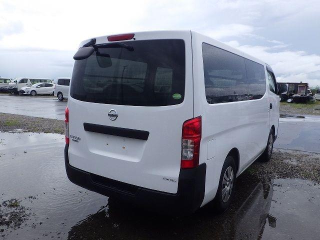 NISSAN NV350 CARAVAN 2019/5