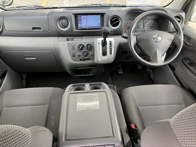 NISSAN NV350 CARAVAN VAN 2019/10