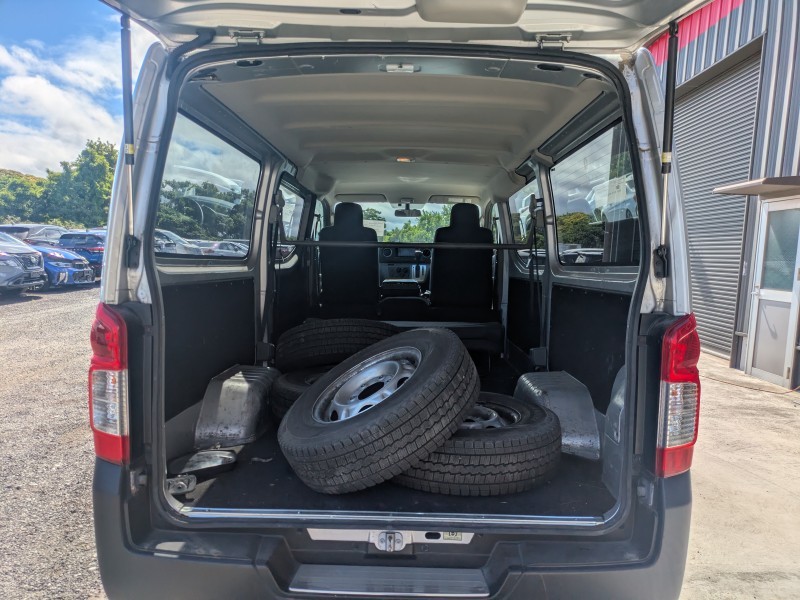 NISSAN NV350 CARAVAN VAN 2019/10