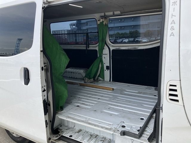 NISSAN NV350 CARAVAN VAN 2020/4
