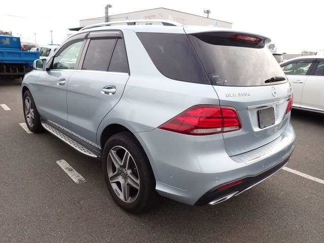 MERCEDES Benz GLE350d 2017/10
