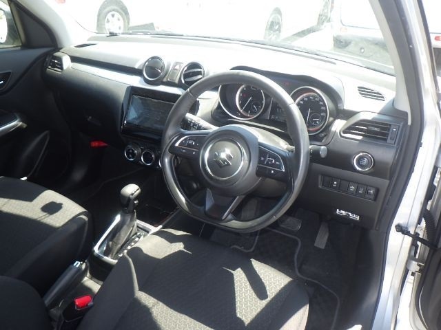 SUZUKI SWIFT 2019/6