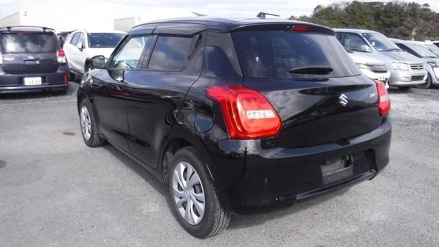 SUZUKI SWIFT 2019/5
