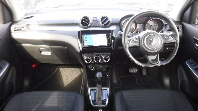 SUZUKI SWIFT 2019/5