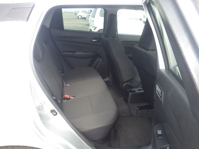 SUZUKI SWIFT 2020/3