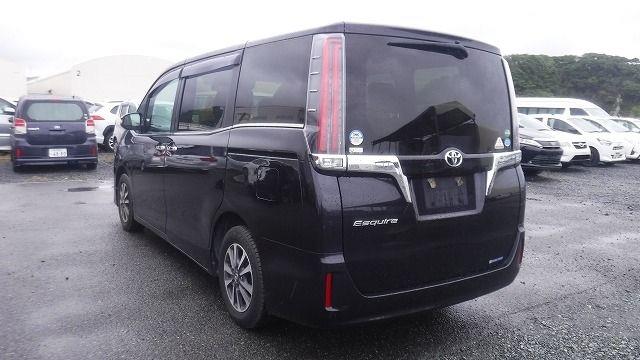 TOYOTA ESQUIRE 2018/7